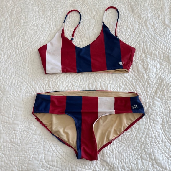 Albion Liberty Stripe Top and Hipster Bottoms Size Medium - Picture 3 of 10